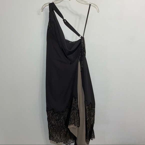NWT BCBGMAXAZARIA Runway One Shoulder Lace Dress 2